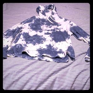 A thin, white and blue hoodie